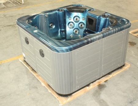 Мини спа-бассейн Sunrans SR839